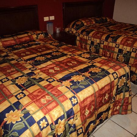 Hotel California Навохоа Экстерьер фото