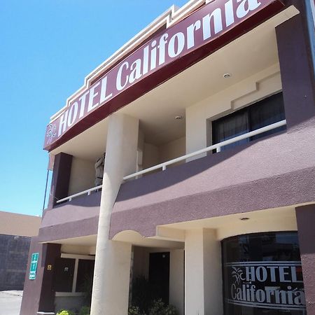 Hotel California Навохоа Экстерьер фото